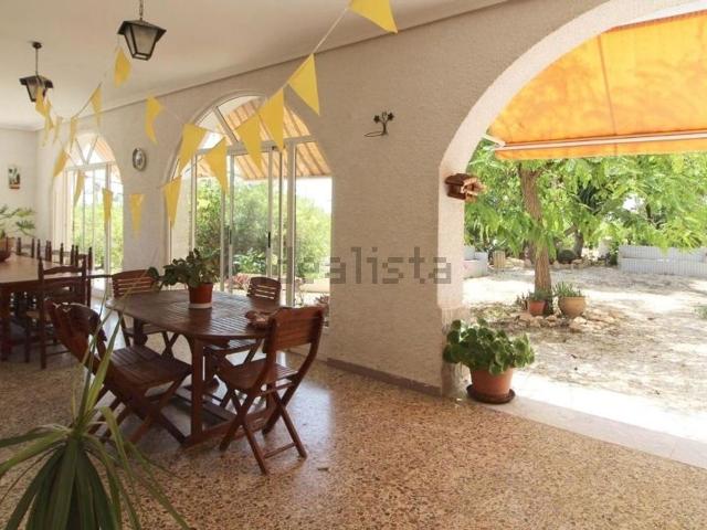 Chalet, Elche / Elx