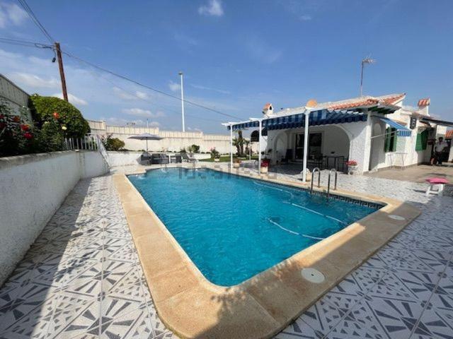 Chalet, Elche / Elx
