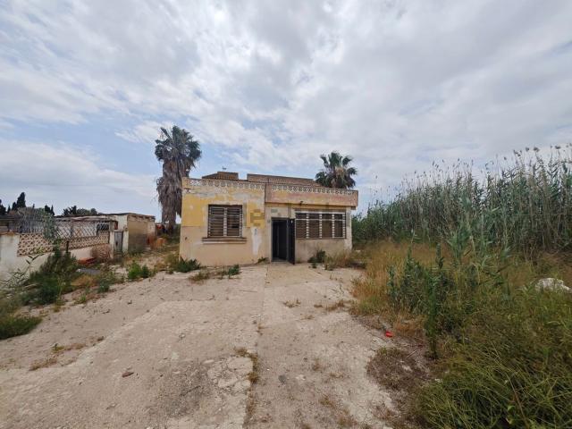 Chalet, Elche / Elx