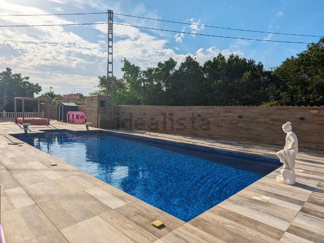 Chalet, Elche / Elx