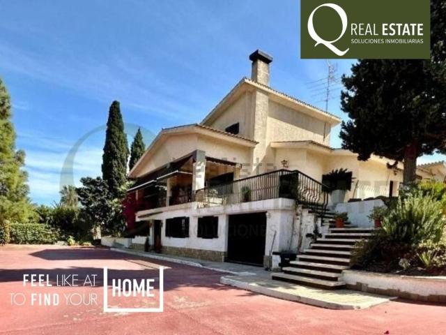 Chalet, Elche / Elx