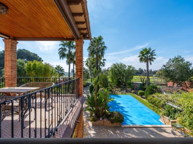 Chalet, Elche / Elx