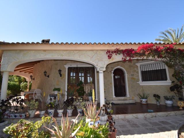 Chalet, Elche / Elx