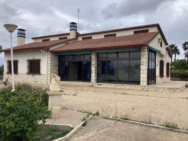 Chalet, Elche / Elx