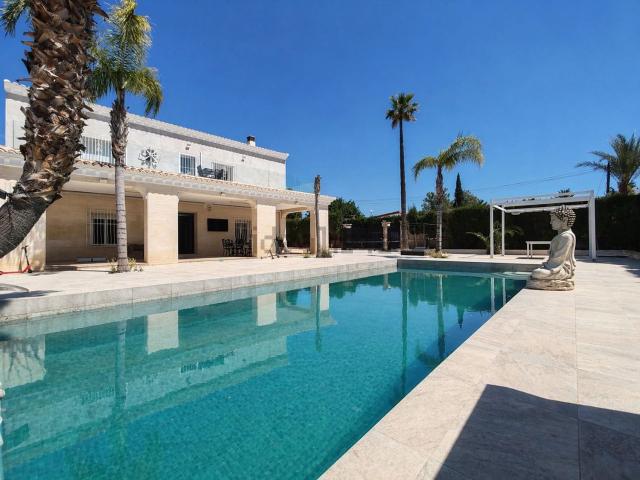 Chalet, Elche / Elx