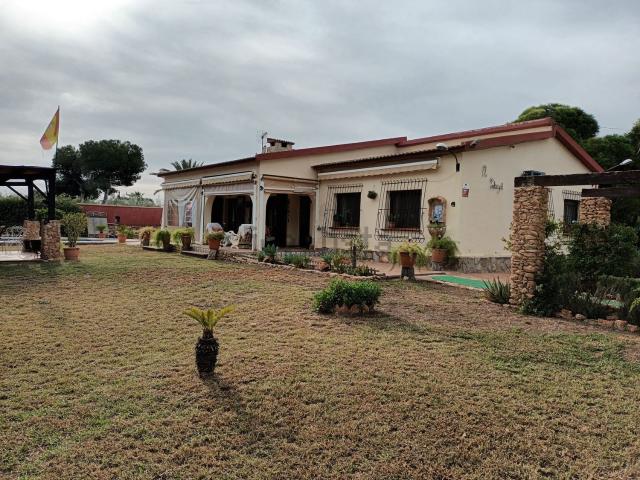 Chalet, Elche / Elx