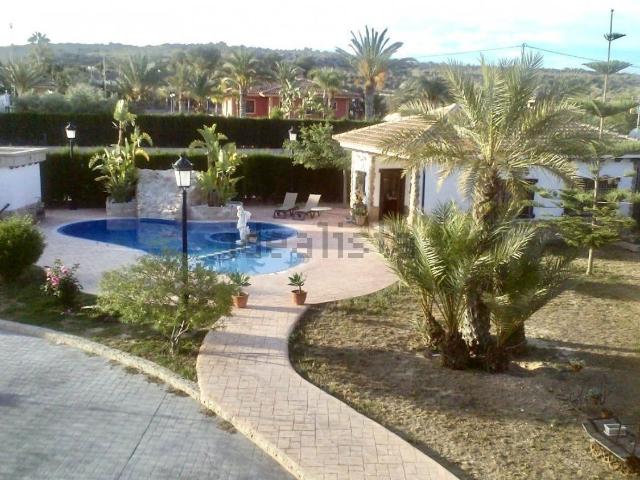 Chalet, Elche / Elx