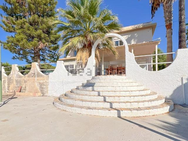 Chalet, Elche / Elx