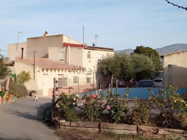 Chalet, Elda
