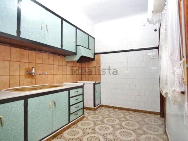 Chalet, Elda