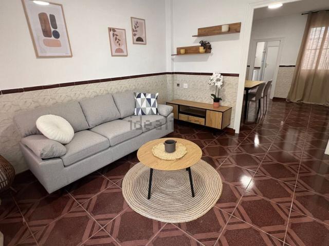 Chalet, Elda