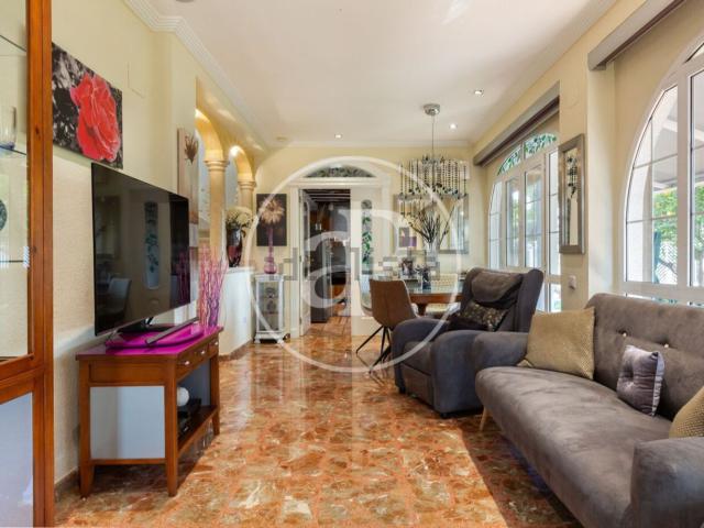 Chalet, Elda