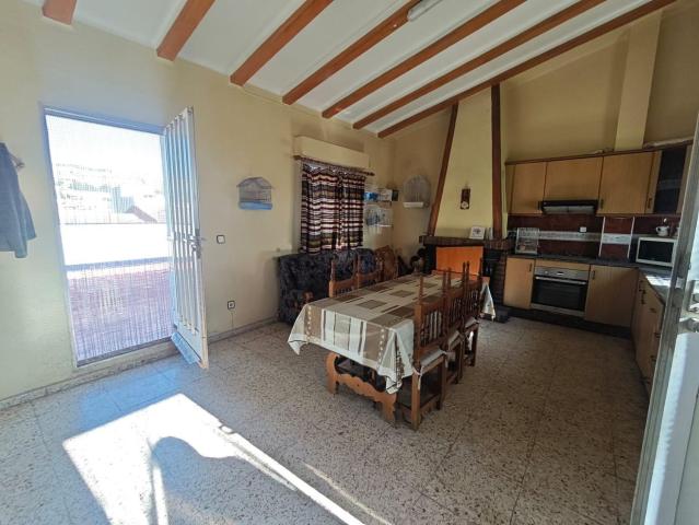 Chalet, Elda