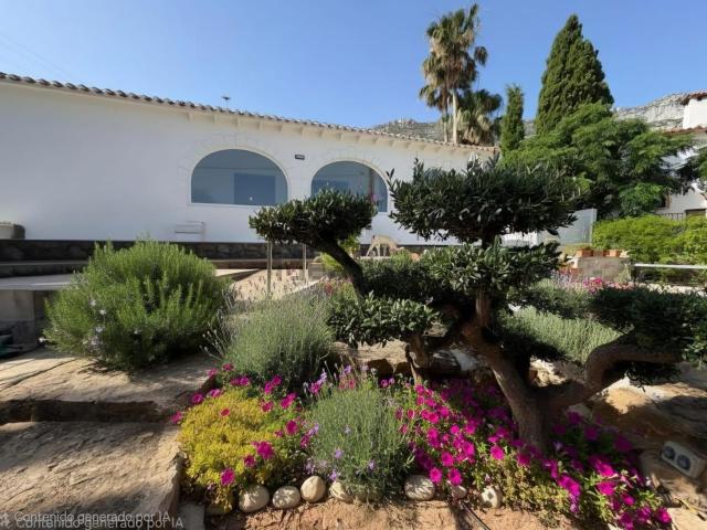 Chalet, Els Poblets