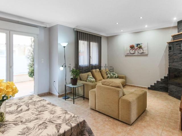 Chalet, Els Poblets