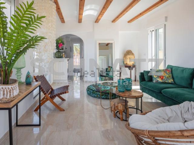 Chalet, Els Poblets