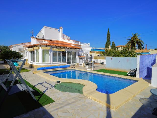 Chalet, Els Poblets