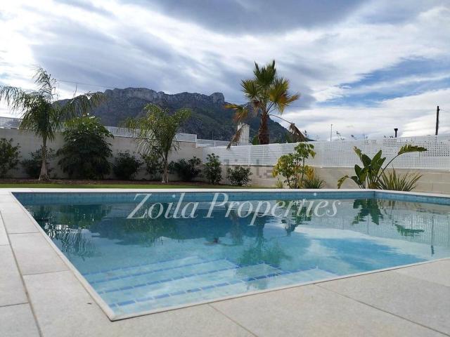 Chalet, Els Poblets