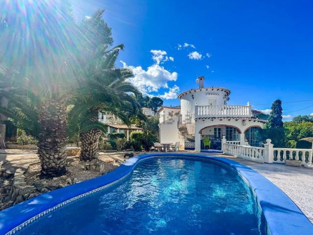 Chalet, Els Poblets
