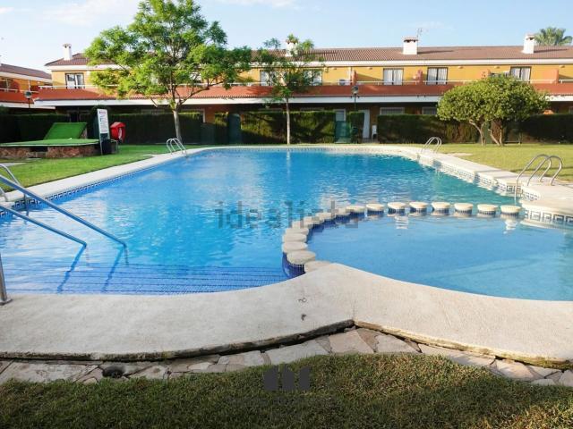 Chalet, Els Poblets