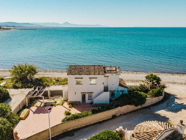 Chalet, Els Poblets