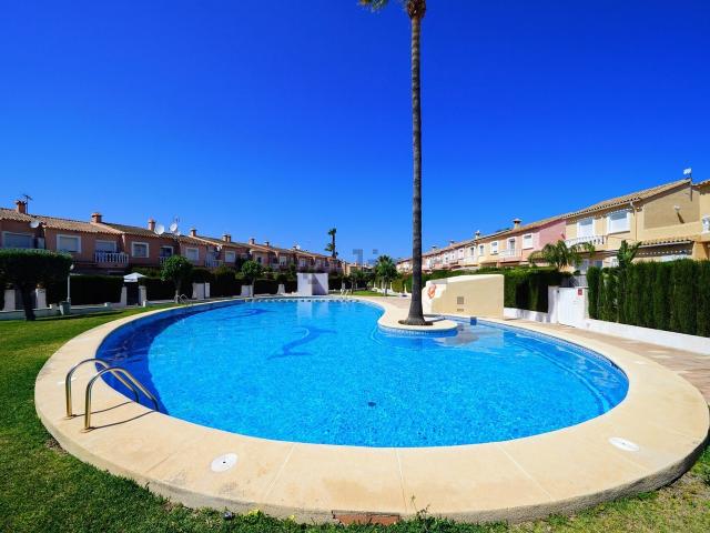 Chalet, Els Poblets