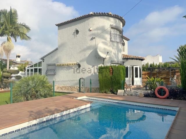 Chalet, Els Poblets