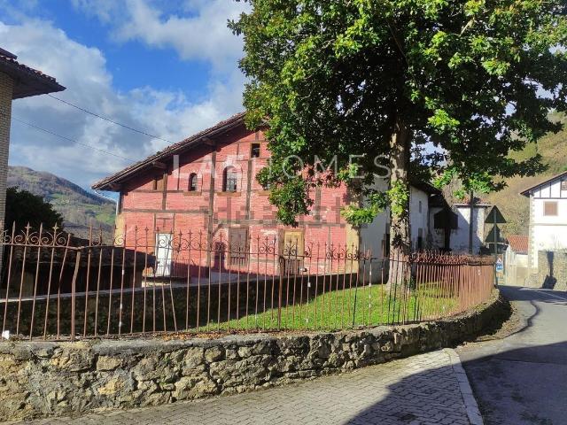 Chalet, Errezil