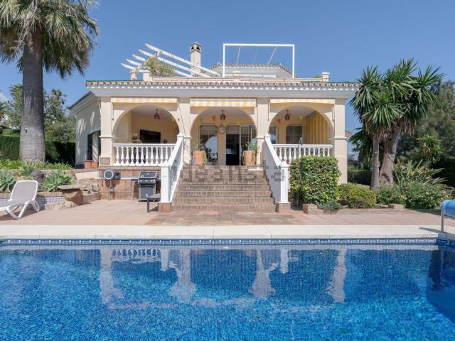 Chalet, Estepona