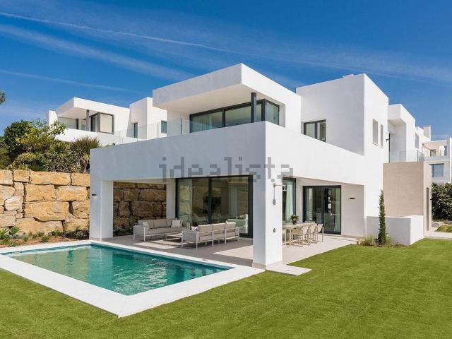 Chalet, Estepona Golf, Estepona