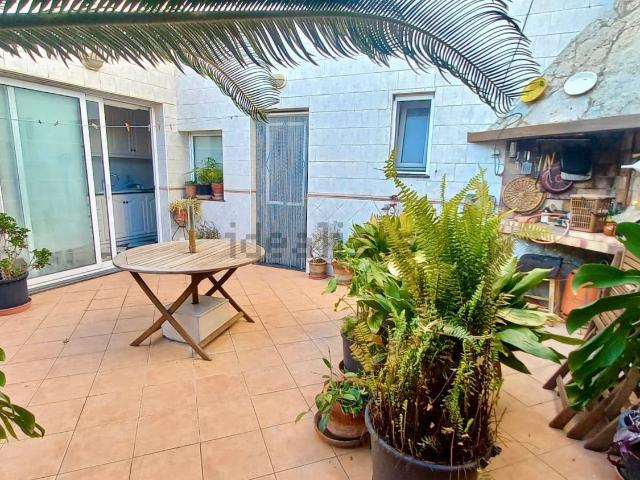 Chalet, Es Castell