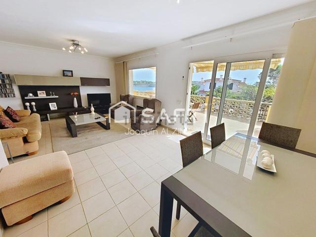 Chalet, Es Castell