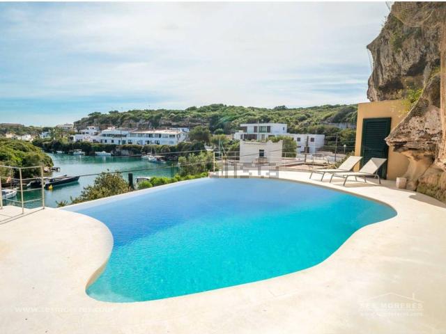 Chalet, Es Castell