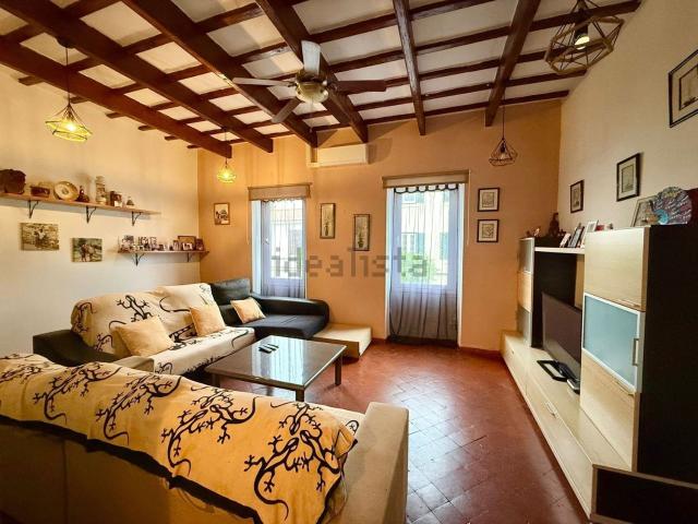 Chalet, Es Castell
