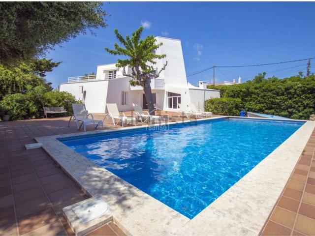 Chalet, Es Castell