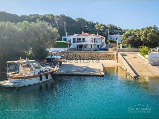 Chalet, Es Castell