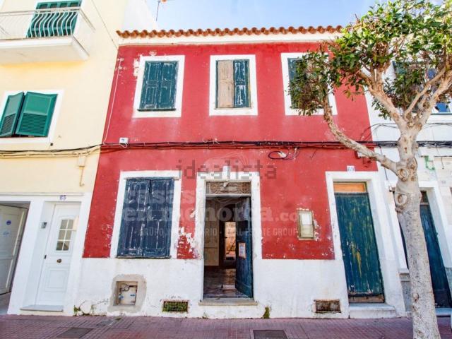 Chalet, Es Castell