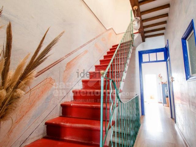 Chalet, Es Castell