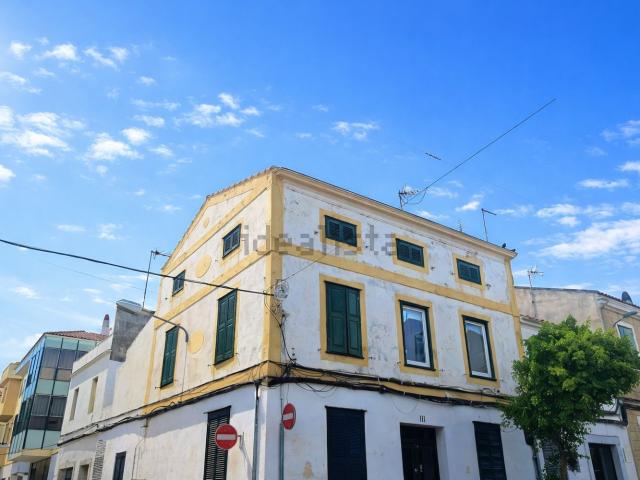Chalet, Es Castell