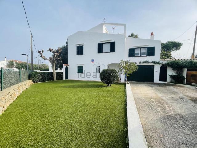 Chalet, Es Castell