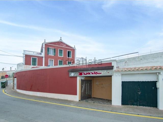 Chalet, Es Castell