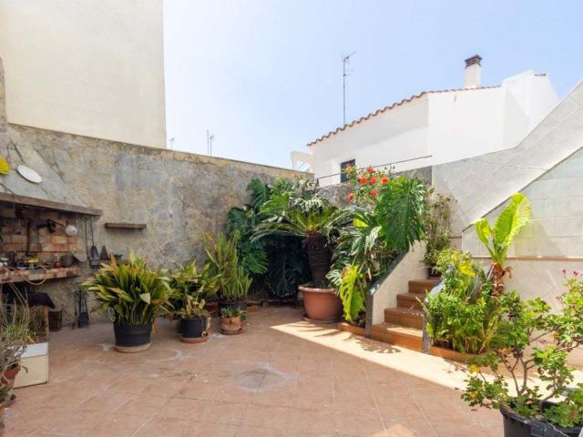 Chalet, Es Castell
