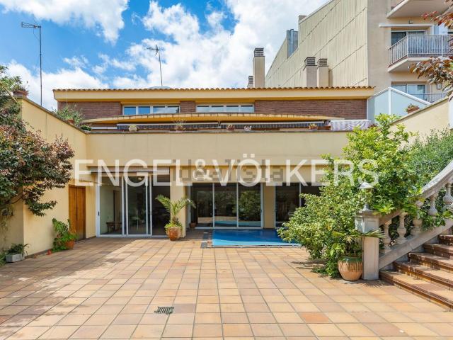 Chalet, Escoles, Terrassa