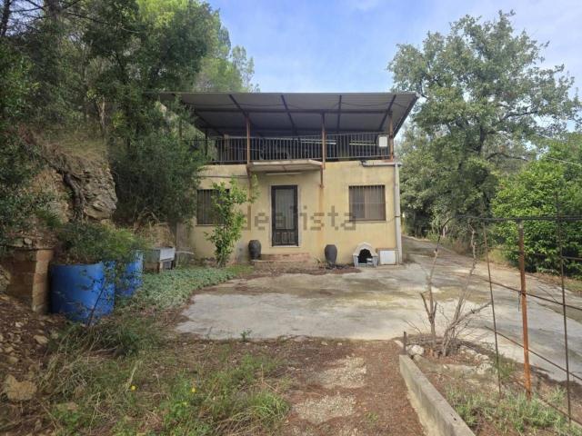 Chalet, Esparreguera