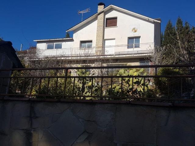 Chalet, Esparreguera