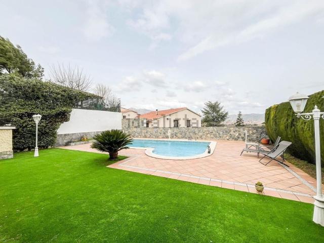 Chalet, Esparreguera