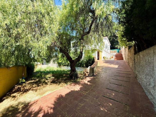 Chalet, Esparreguera