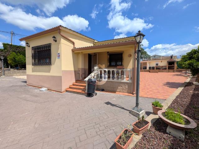 Chalet, Esparreguera