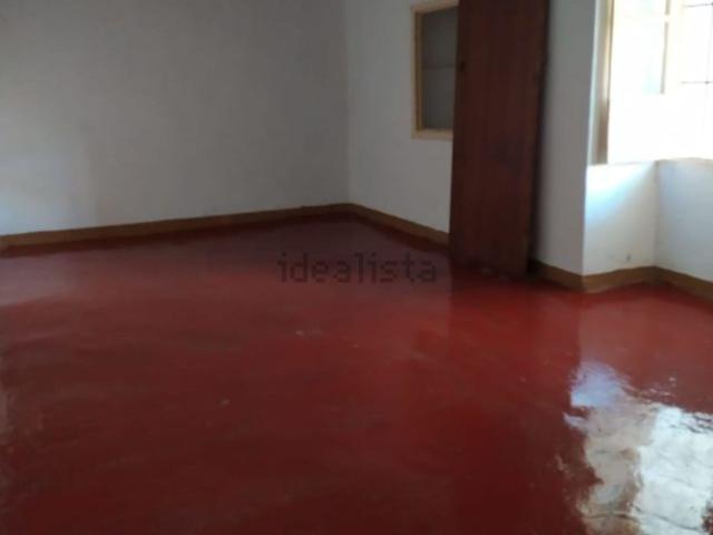 Chalet, Espejo