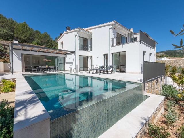 Chalet, Esporles